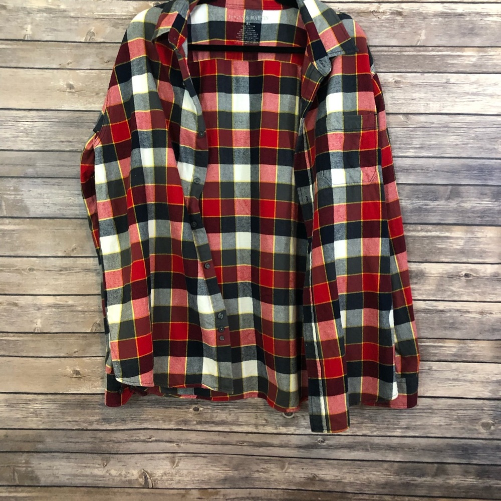 Logan & Martin Long Sleeve plaid button up shirt - Picture 6 of 7